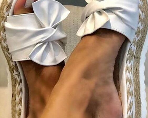 Laços são tendência nos calçados