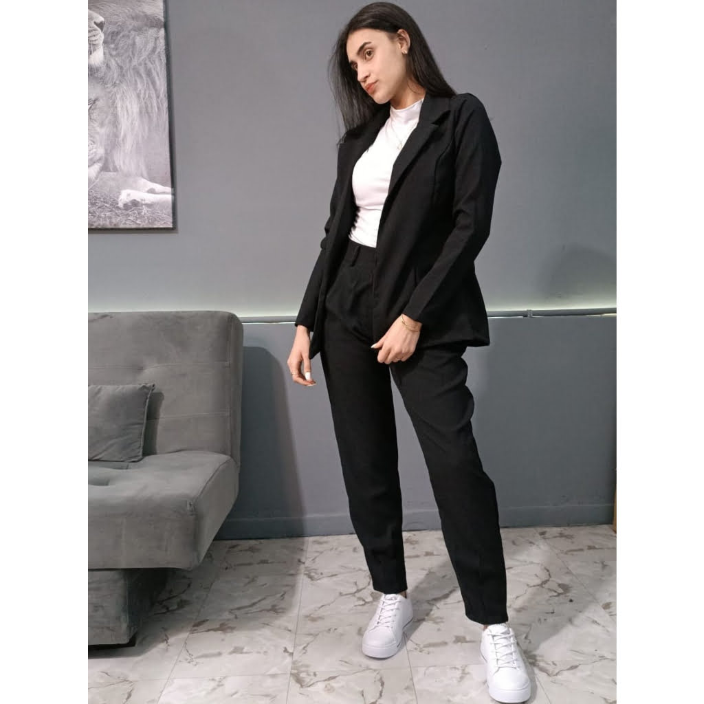 Conjunto Alfaiataria blazer e calça